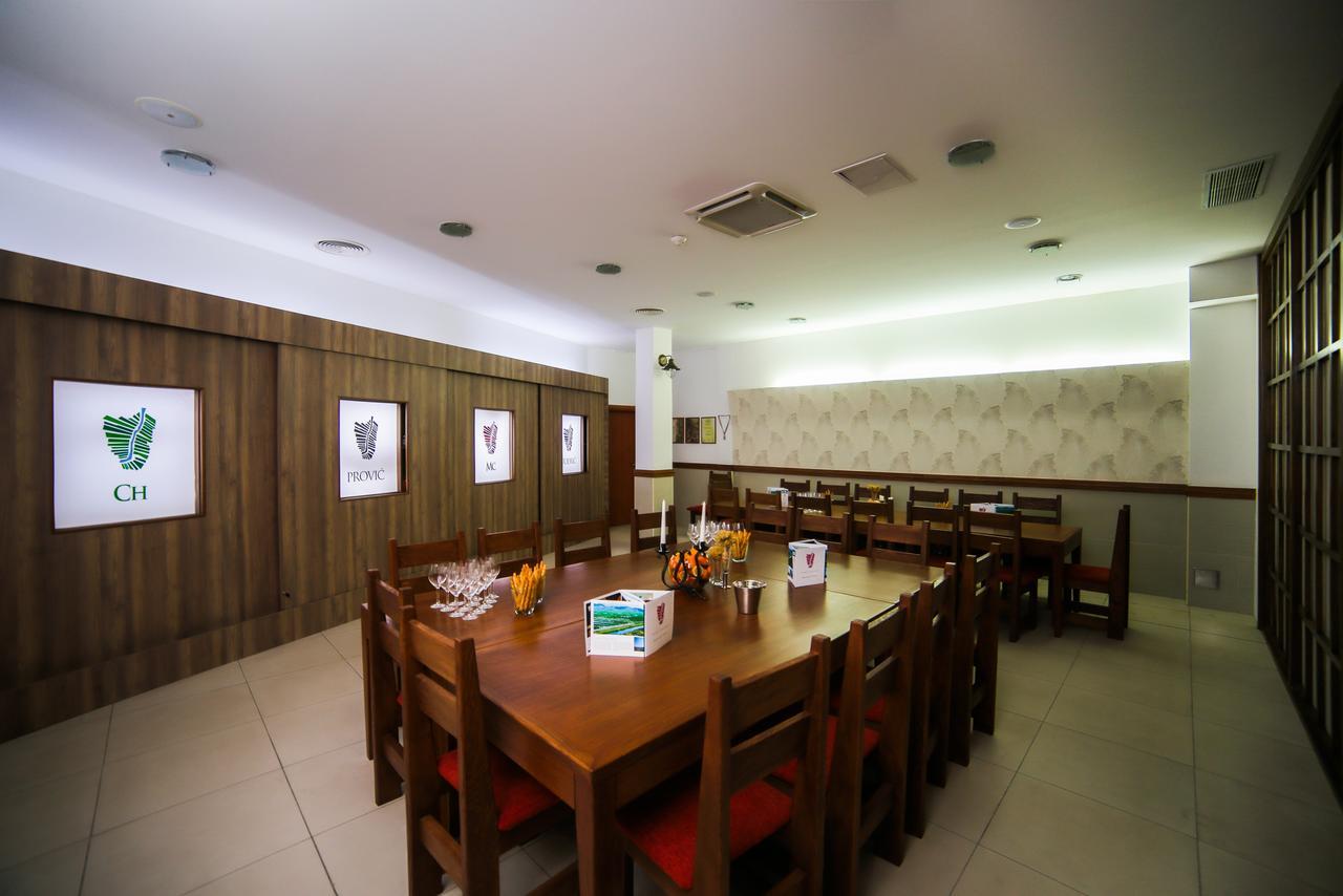 Hotel Merlot Opuzen  ภายนอก รูปภาพ